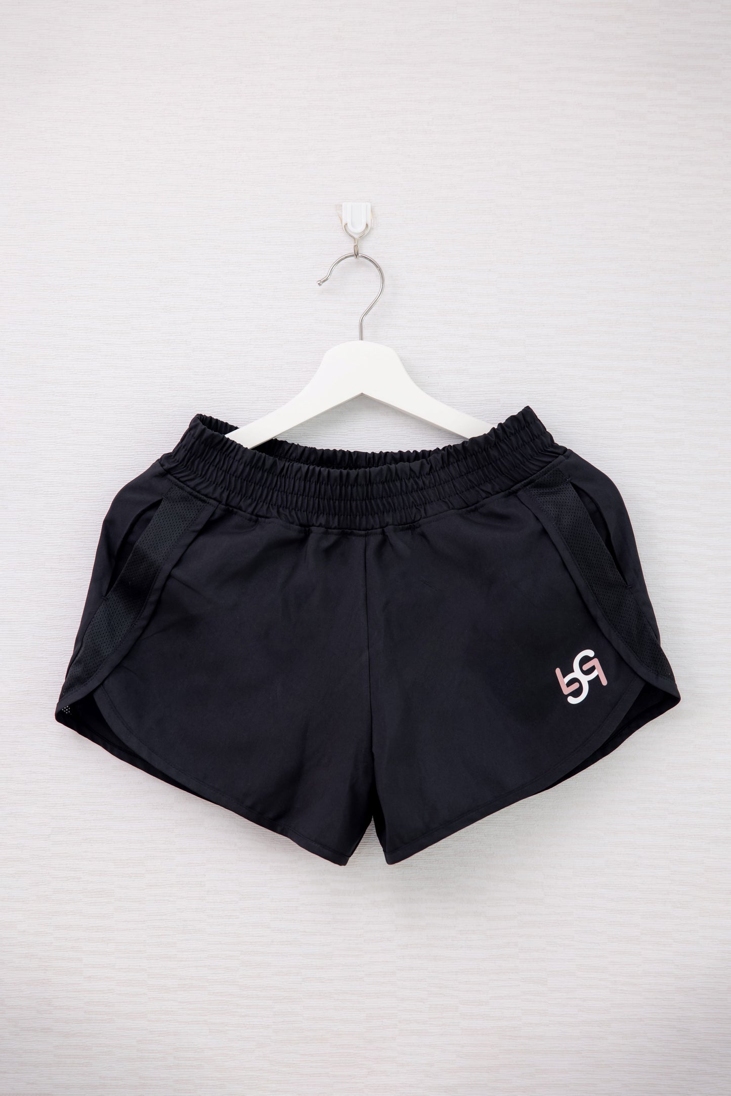 Ladies LG logo track short